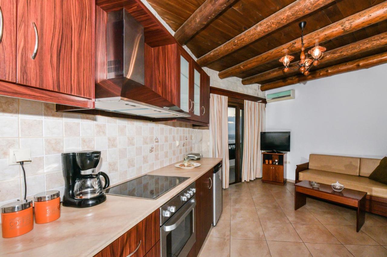 Ariadni Apartments Сфинарион Экстерьер фото