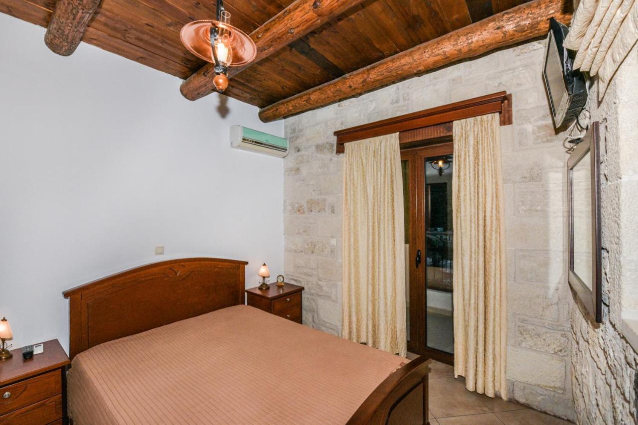 Ariadni Apartments Сфинарион Экстерьер фото